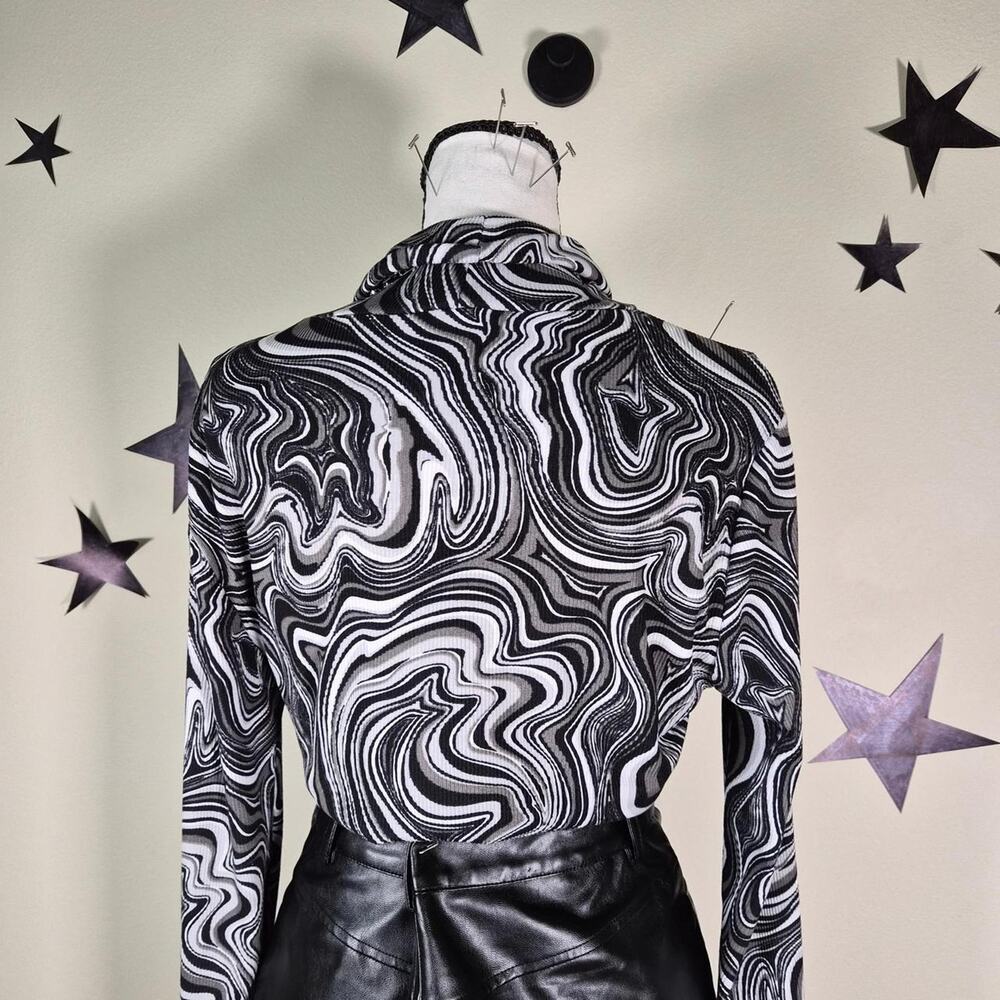 Justify Womens Y2K Marble Swirl Streetwear Crop Neonostalgia Long Sleeve Large - Picture 2 of 5